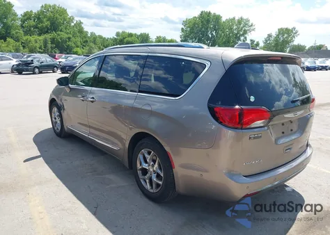 2017 Chrysler Pacifica Limited z USA, uszkodzony, nr VIN 2C4RC1GG9HR786079